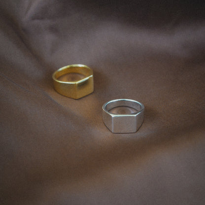 [Bora Signet Ring] - [Vind Jewelry]